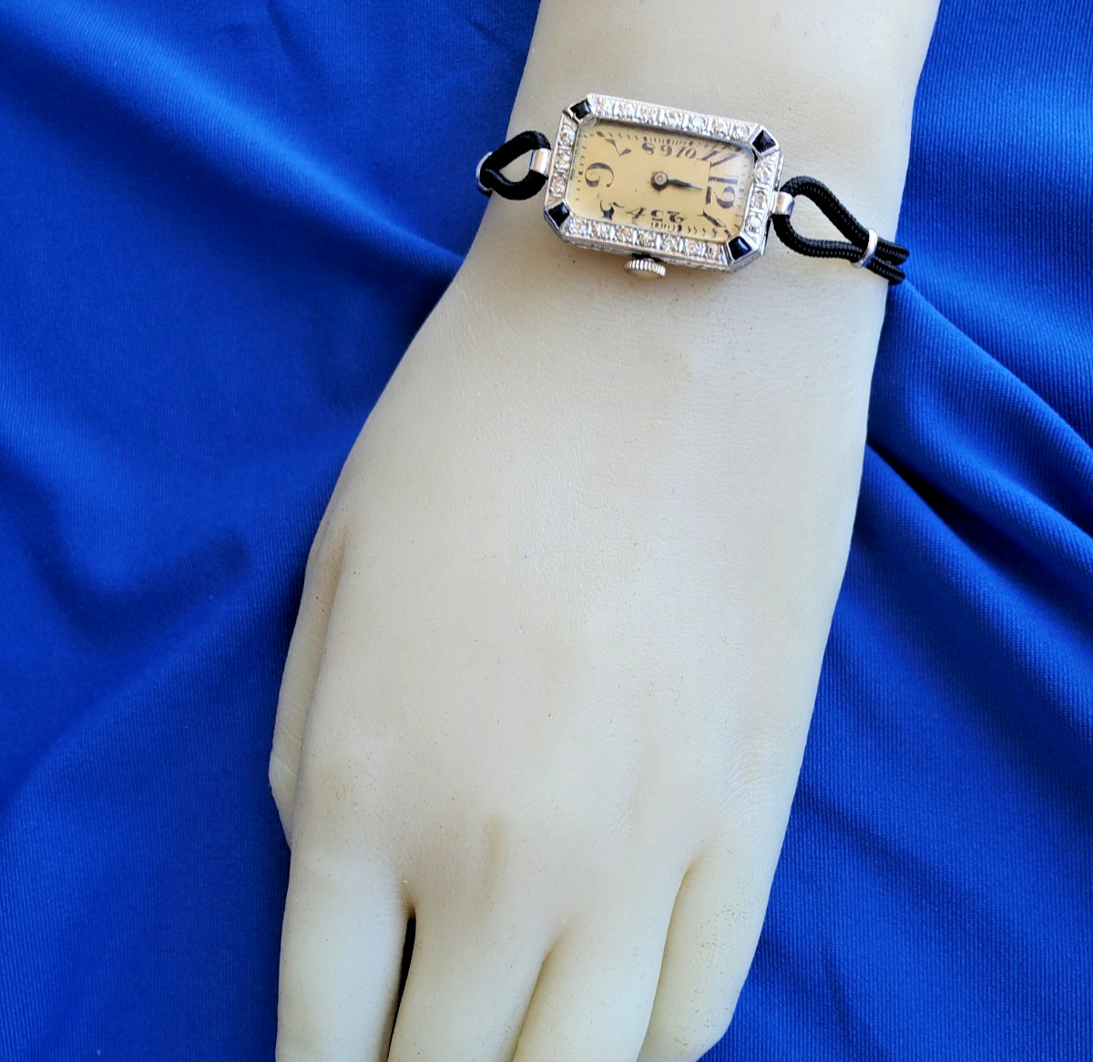 Original EARTH MINED DIAMOND Deco Sapphire Watch Antique PLATINUM Statement 1920