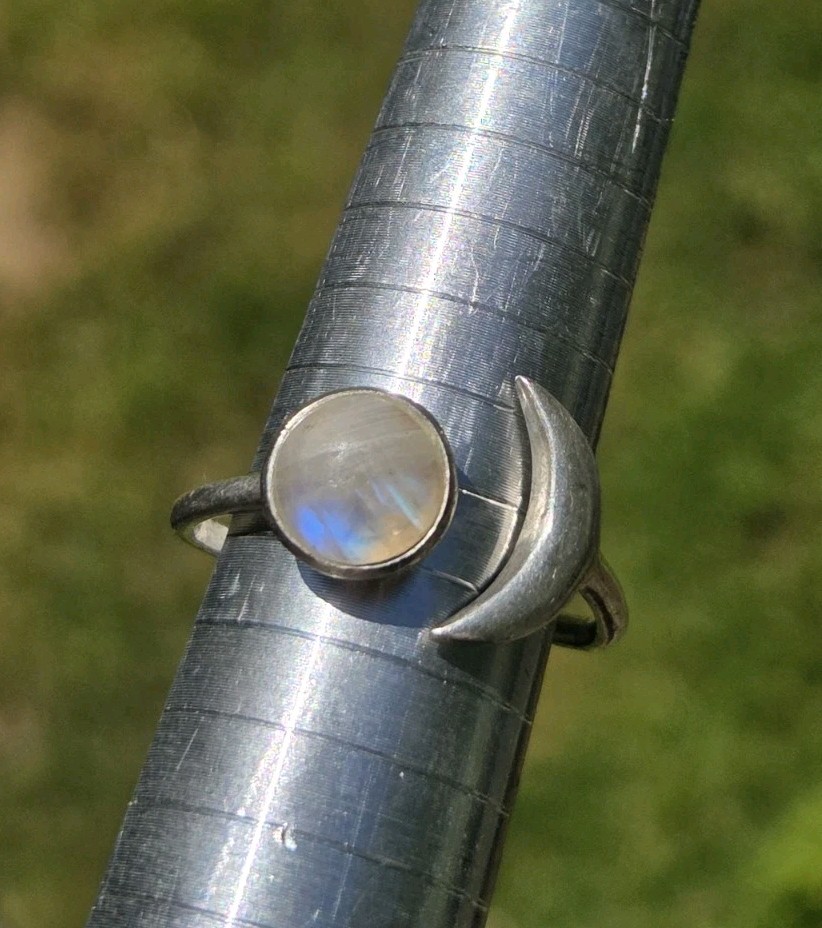 Vintage Moonstone Moon Bypass Ring Sterling Silver 925 Size 9.5 Celestial