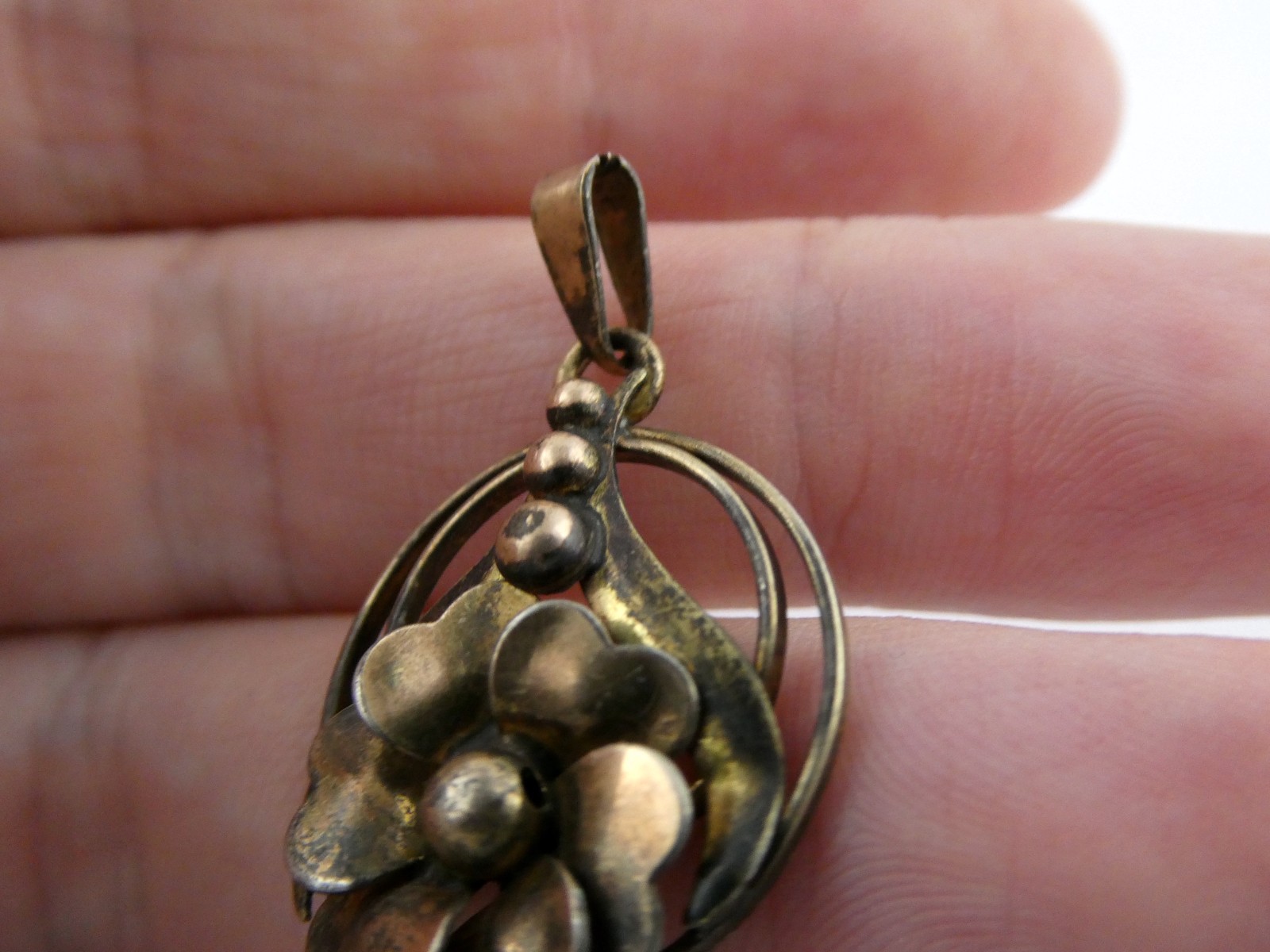 Vintage 1/20th 12k Gold Fill on Sterling Silver Flower Pendant 2.7g 1.25 Inches