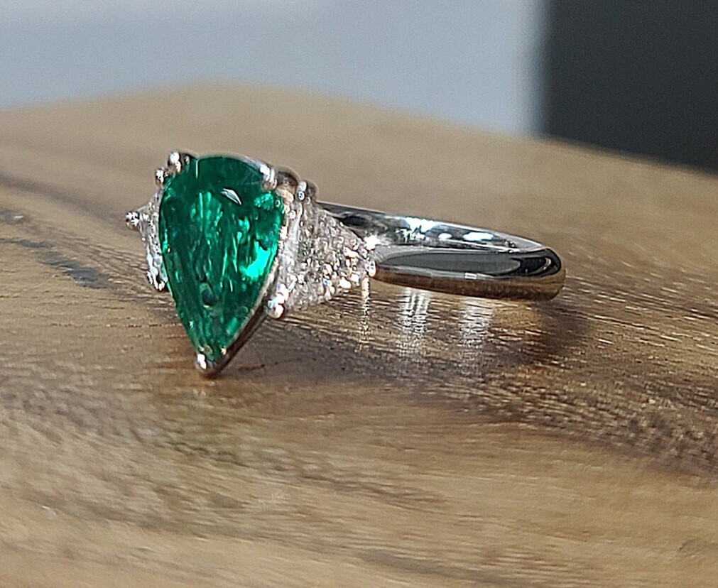 Vintage Platinum Engagement Ring 1.12CT. Natural Green Colombia Pear Shape
