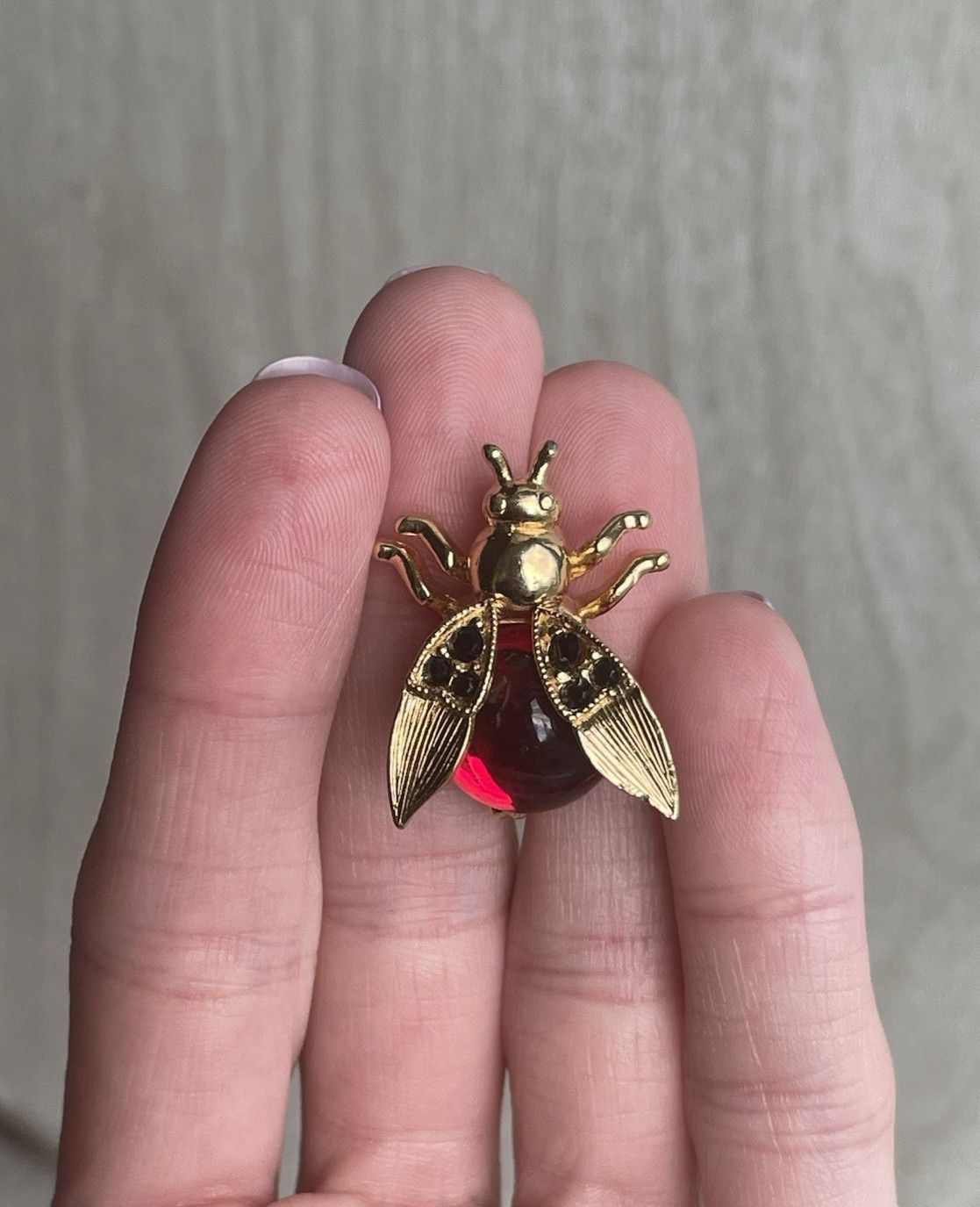 VTG Trifari Red Jelly Belly Trembler Wings Black Rhinestone Bug Bee Pin Brooch
