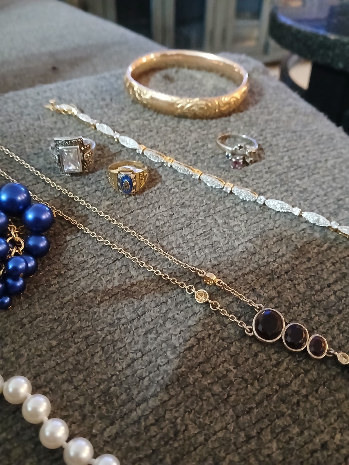 Lot of vintage jewelry, 10 k wg, 925, Victorian gold fill, 8 various pieces