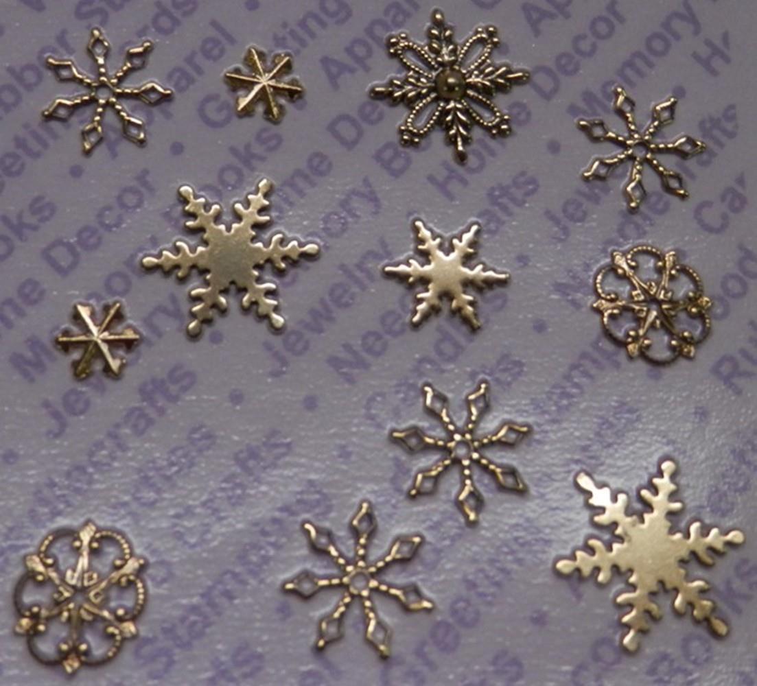 92413 Gold Plated.Assorted Snowflakes Findings / Blister Card x 4