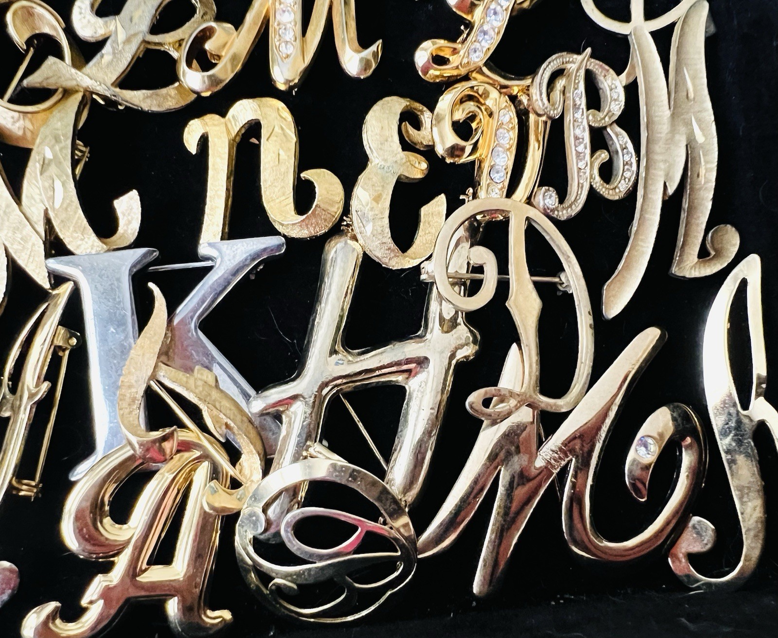 100 Vintage INITIAL Letter Brooch Pins Lot 35 Signed Trifari Sarah Anne Klein
