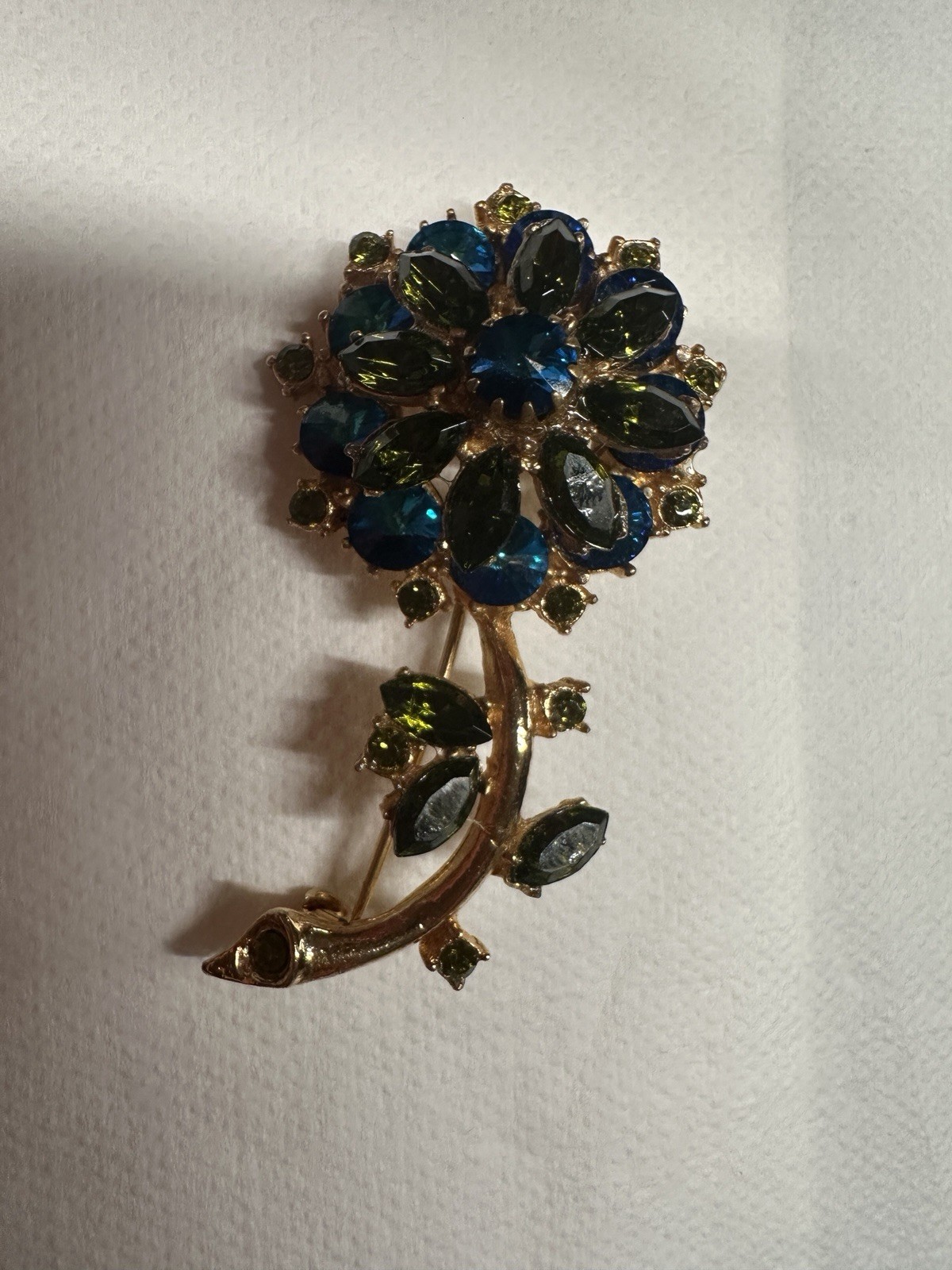 VTG Edlee Capri Rivoli Flower Brooch Blue Green Olivine Rhinestones Mid Century