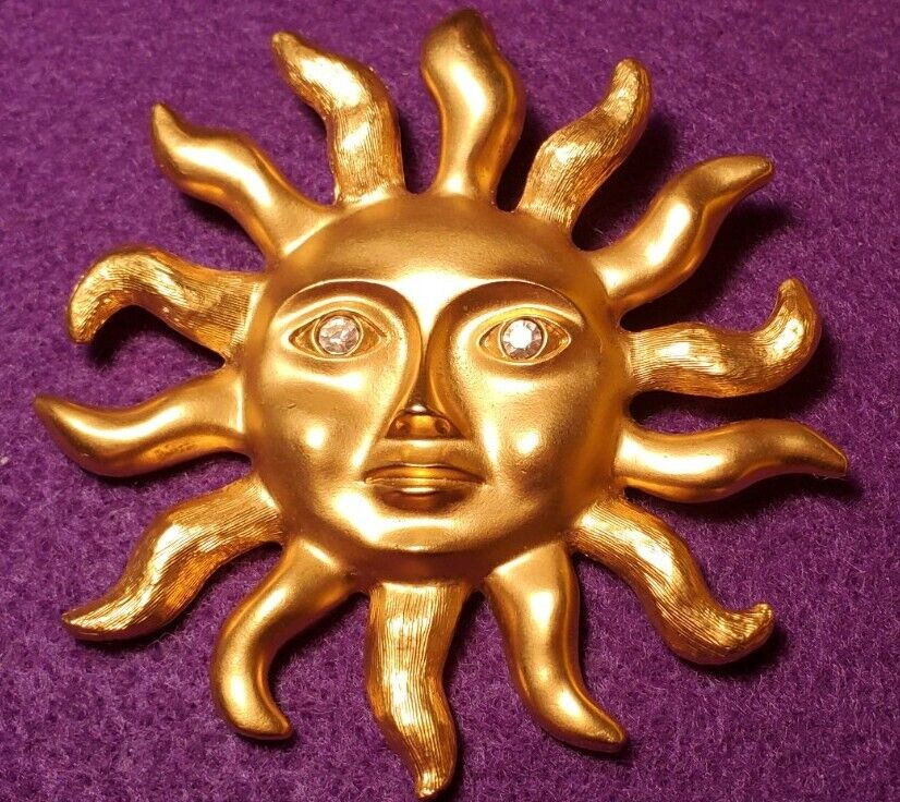 Yellow Gold & Crystal Rhinestone Aztec Sun God Brooch Avon Vintage 1974 Zodiac