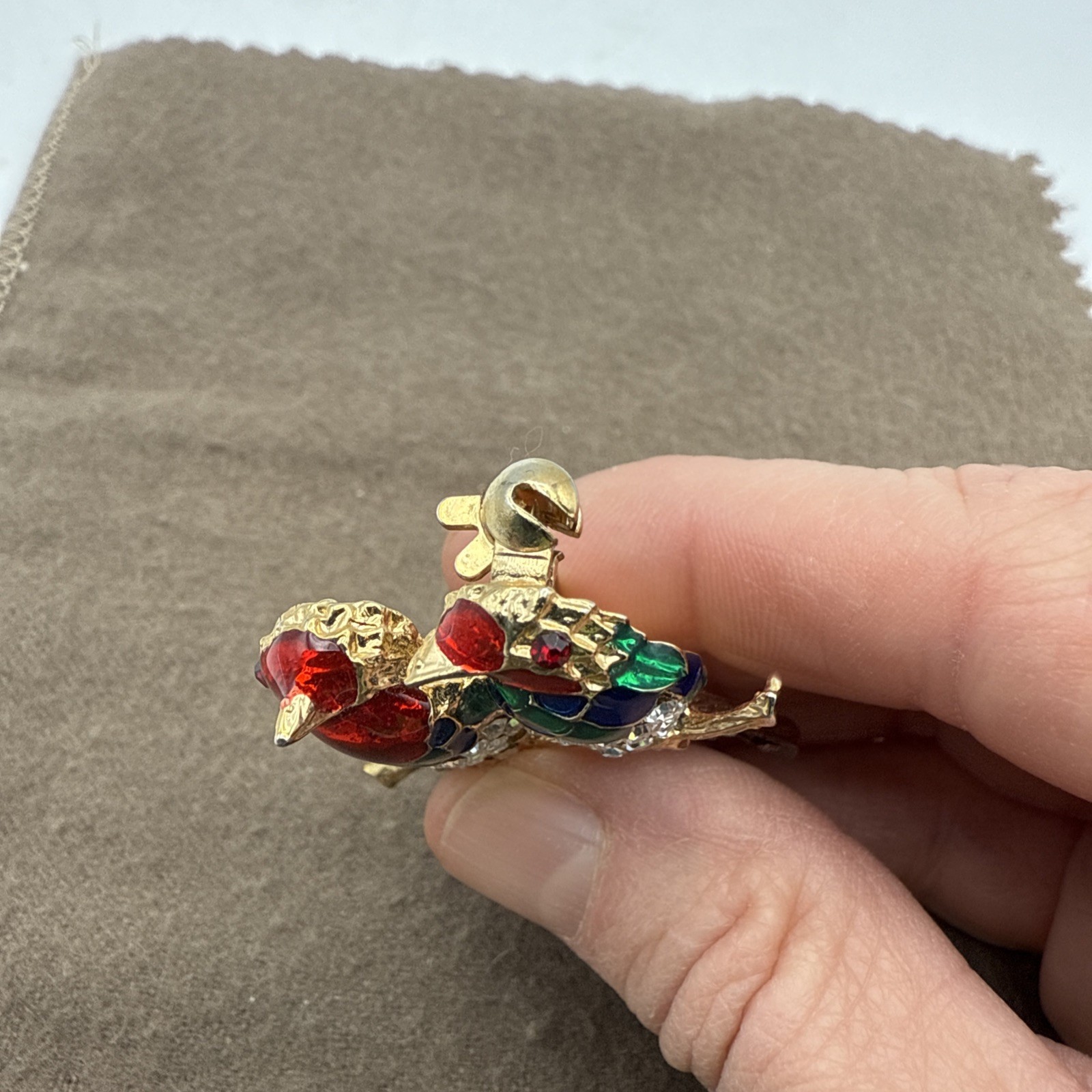 Vintage Enamel And Rhinestone Love Birds On A Branch Pin Brooch Gold Tone