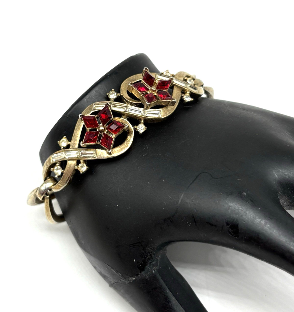 Crown Trifari Philippe Twinkle Bracelet Hinged Ruby Red Crystal Rhinestone Gold