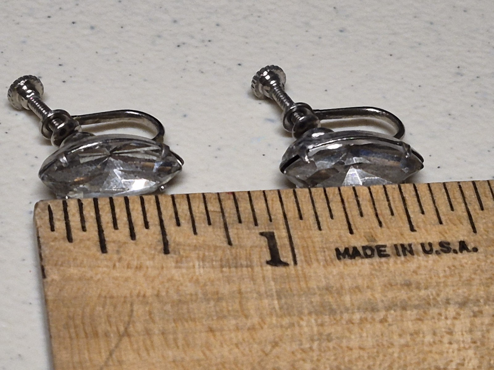 VTG Pair of Earrings Silver Tone Metal Screw Back w/Clear Faceted Rhinestones