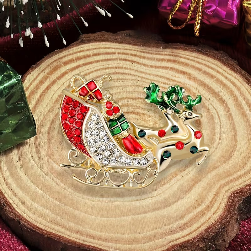 1pc Luxury Christmas Reindeer Brooch Pin Golden Plated Zinc Alloy Festive