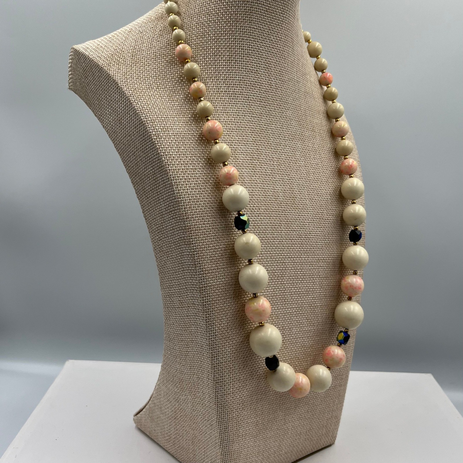 Vintage Pink Splatter Cream Beaded Necklace Aurora Borealis Crystal Accent 24″