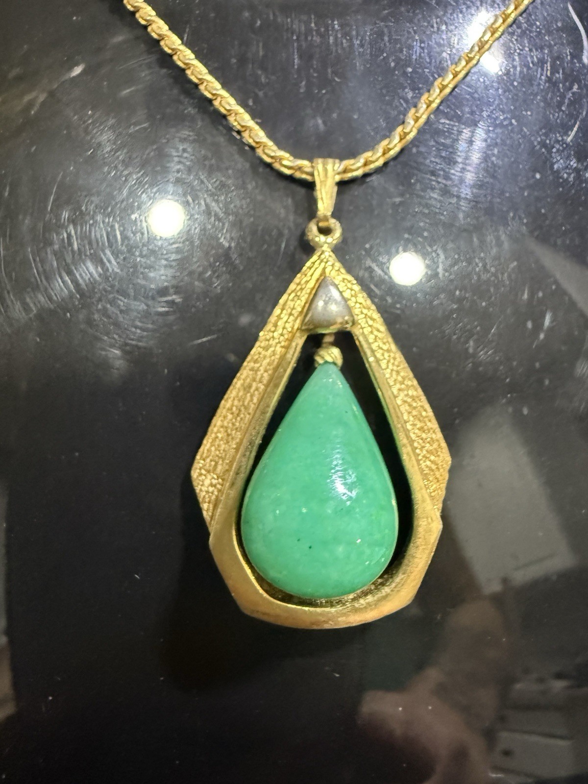 Vintage Gold Tone Faux Jade Dangle Tear Drop Necklace and Clip-On Earring Set