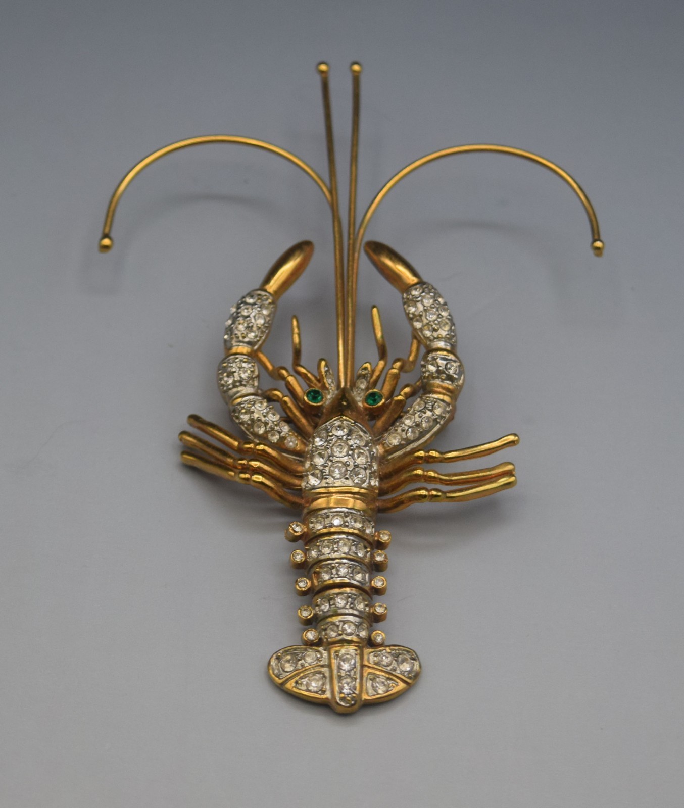 VINTAGE MOVING TAIL LARGE LOBSTER BROOCH CRYSTAL RHINESTONE FIGURAL 4.25″