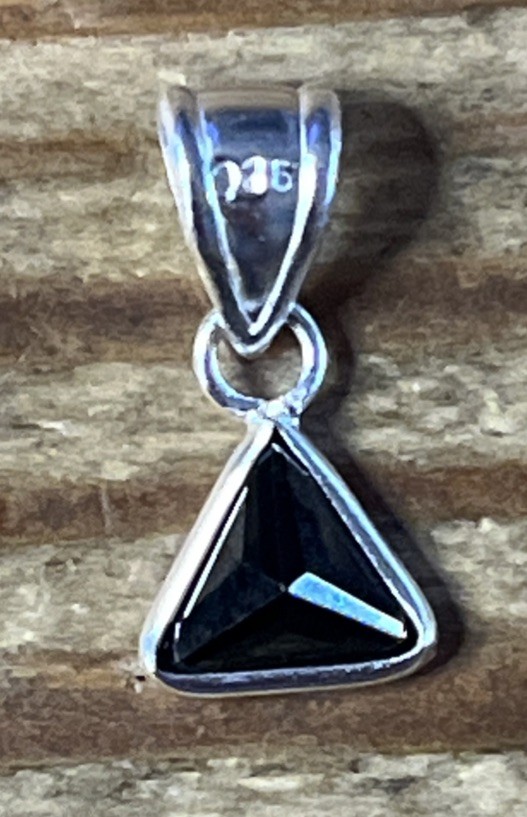 Sterling Silver 925 Black Triangle Pendant 3D Arrow 6mm Pyramid