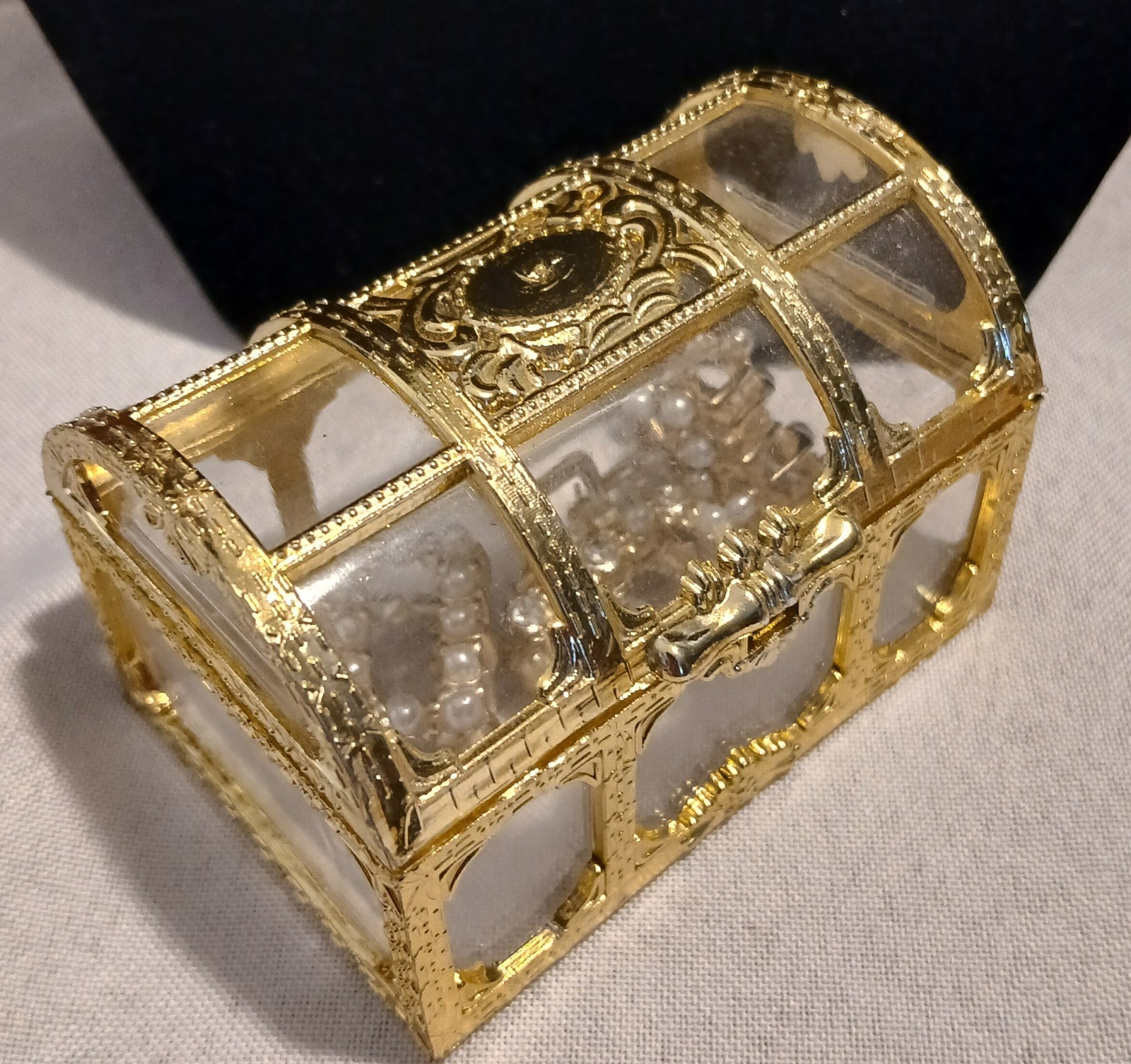 Vtg Treasure Jewelry Box Lot Various Signed & Unsigned High End Pieces Costum