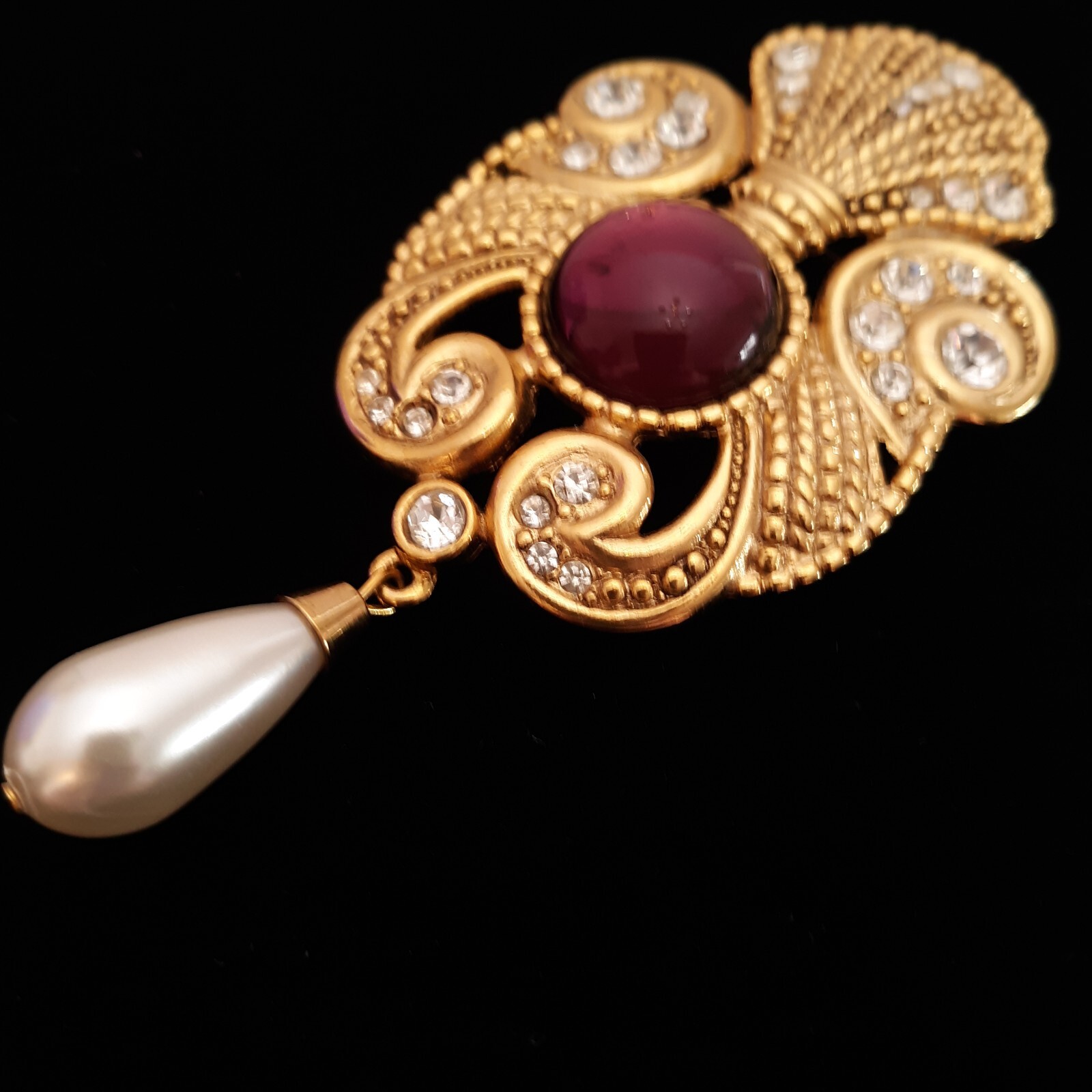 Vintage Jeff Lieb Brooch Large Ornate Cabochon Faux Pearl Teardrop Rhinestones