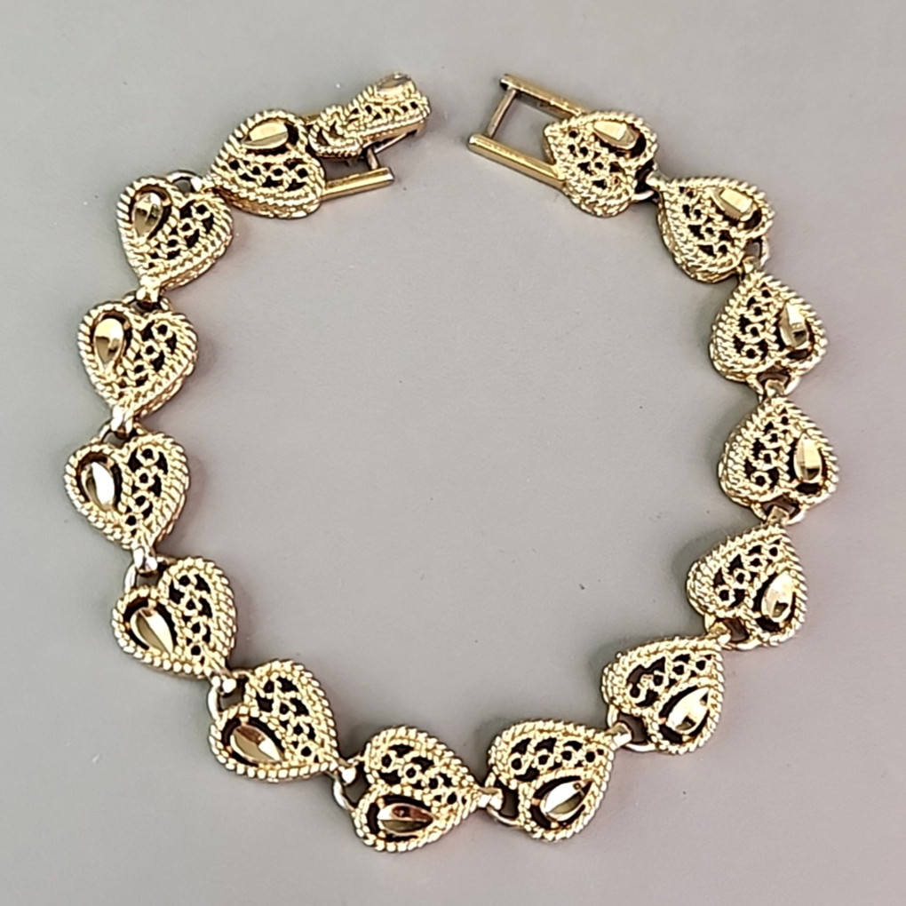 Vintage Heart Chain Bracelet Filigree Openwork 1cm Gold Tone 6.5″