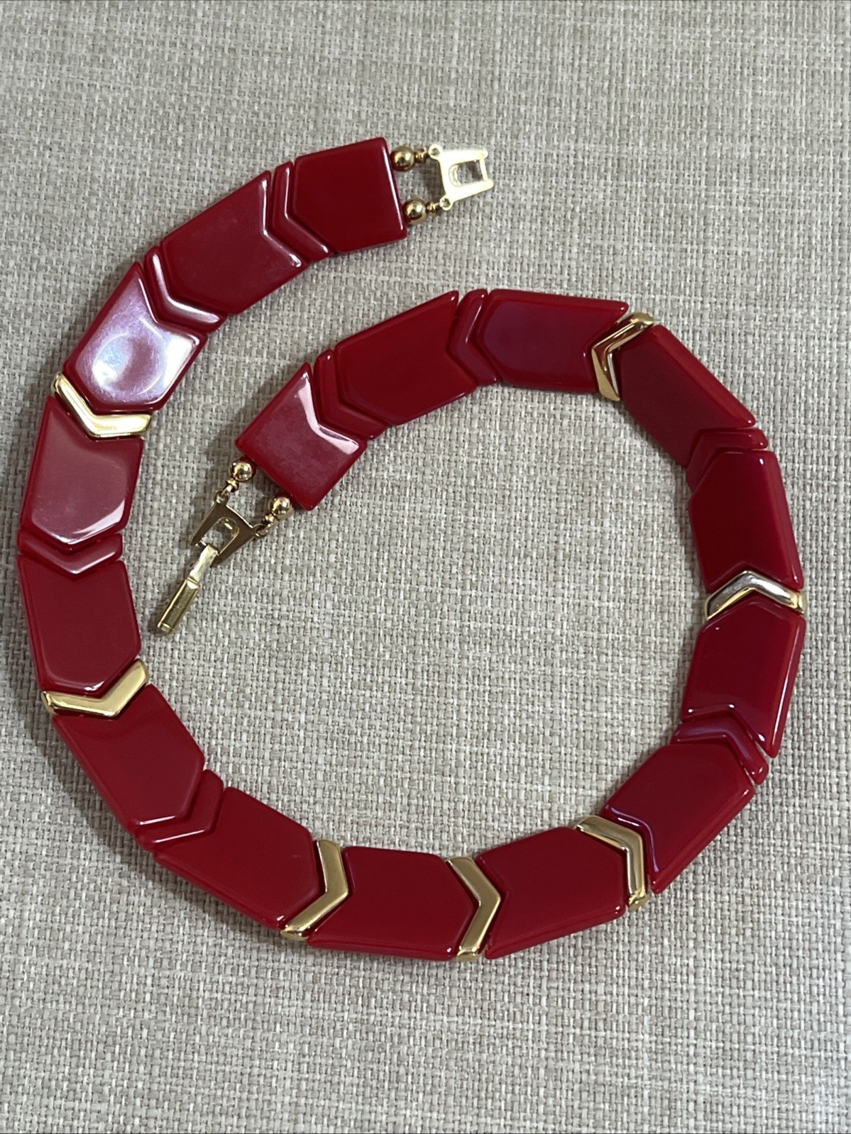Vintage Red Acrylic Lucite Plastic Choker Collar Red Chevron Gold Necklace Fold