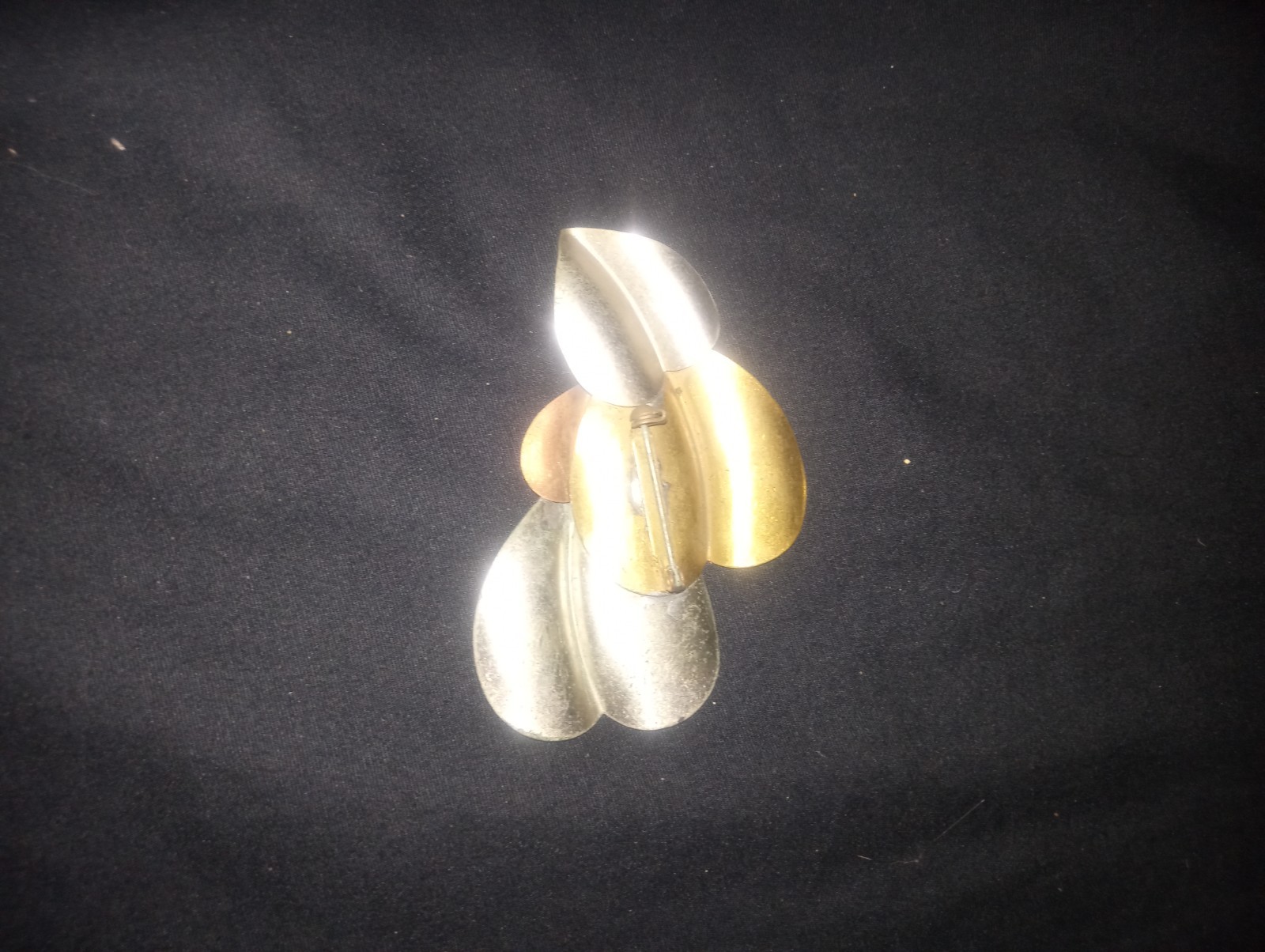 Leaf Broach