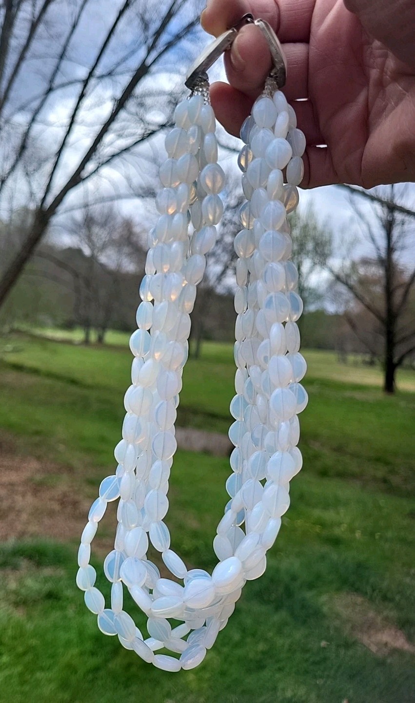 SALE! VINTAGE MULTI ROW OVAL OPAL ALABASTER GLASS BEAD CHOKER NECKLACE WOW!