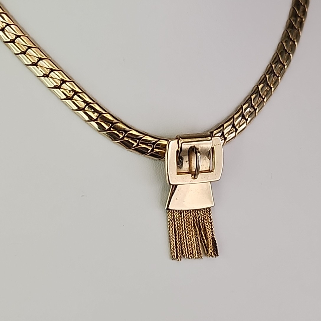 Vintage Chain Tassel Necklace Herringbone Gold Tone Floating Buckle Pendant 15.5
