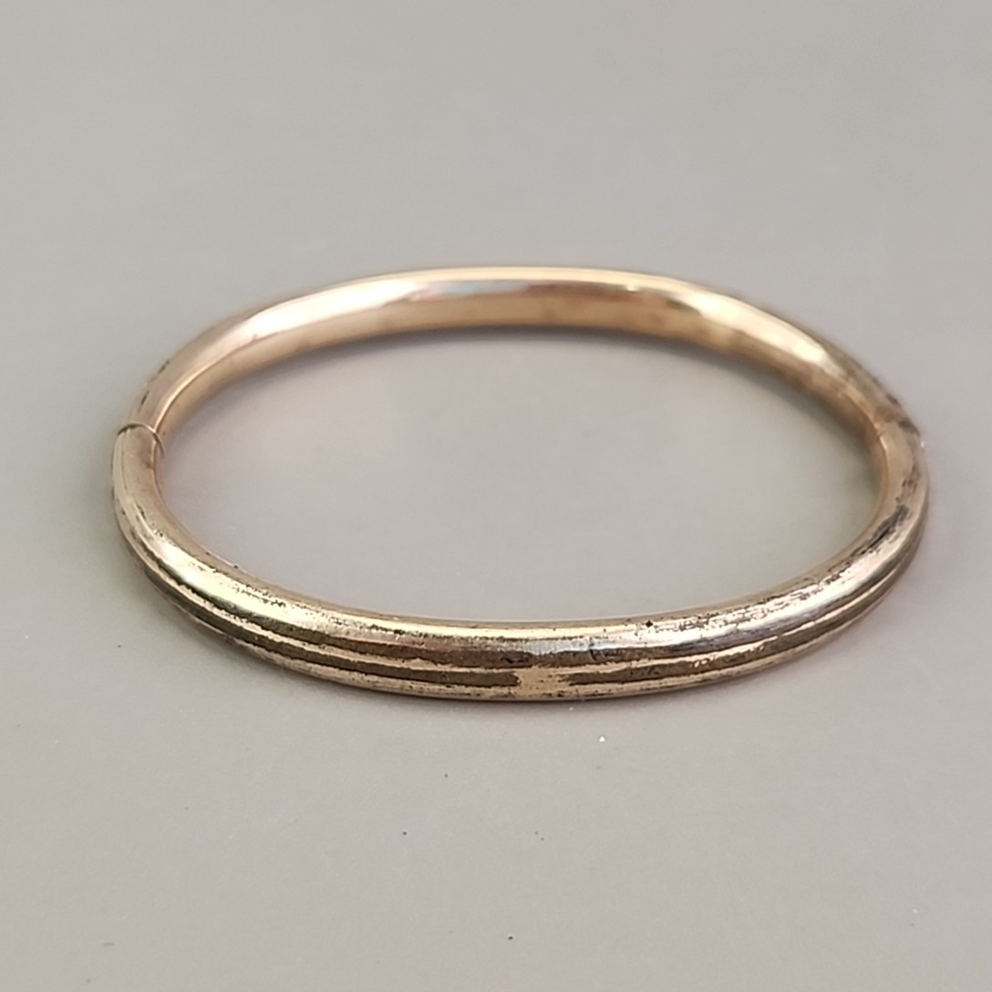 Antique Victorian Bangle Bracelet Floral Motif Etched HP Gold Filled 6.25″
