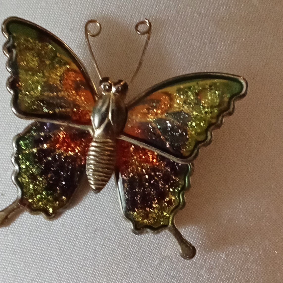 Interpur Butterfly Brooch Pin Gold Tone Sparkle 1970’s Vintage Taiwan