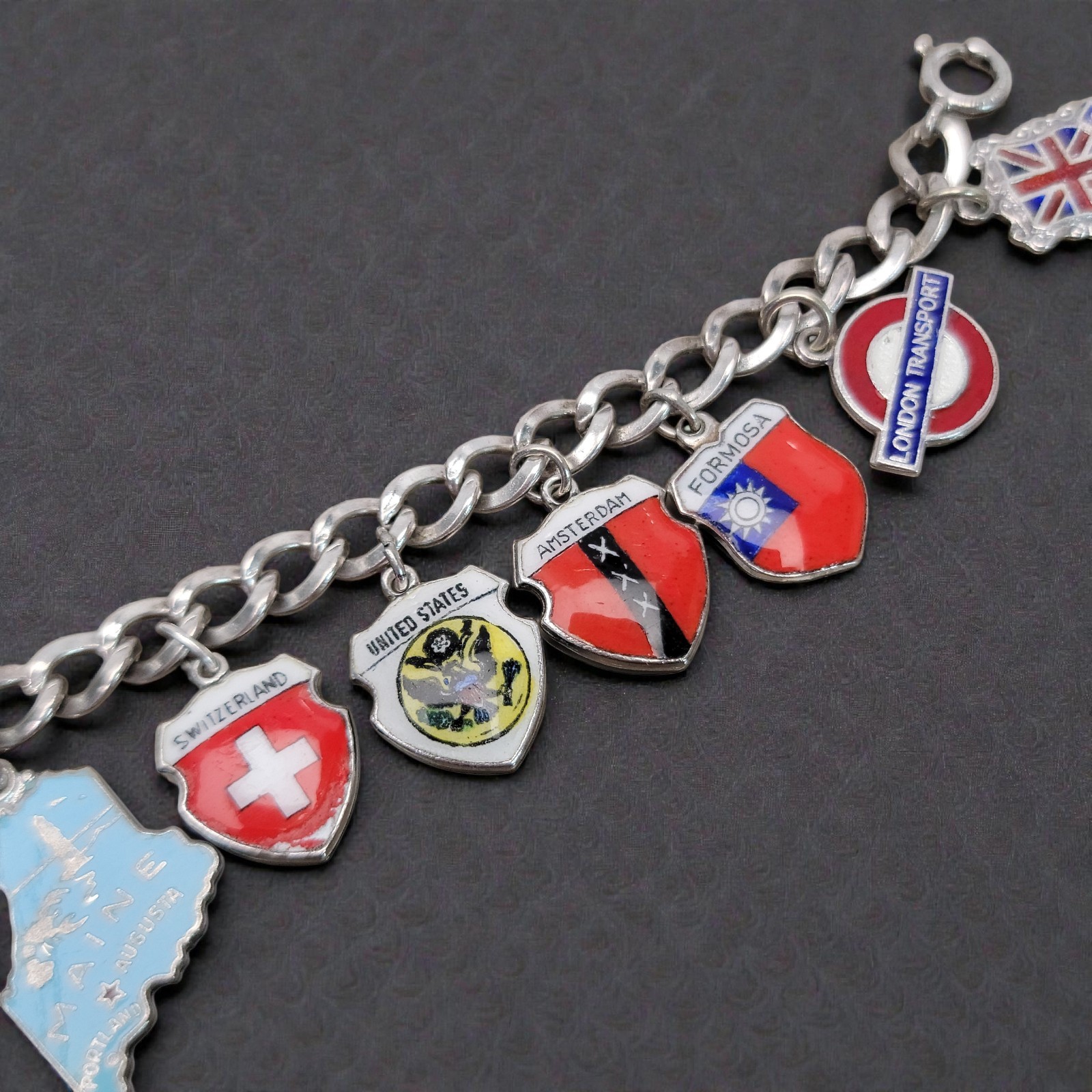 ​VTG Sterling Silver Enamel Travel Shield Charm Bracelet 25g Formosa London Well