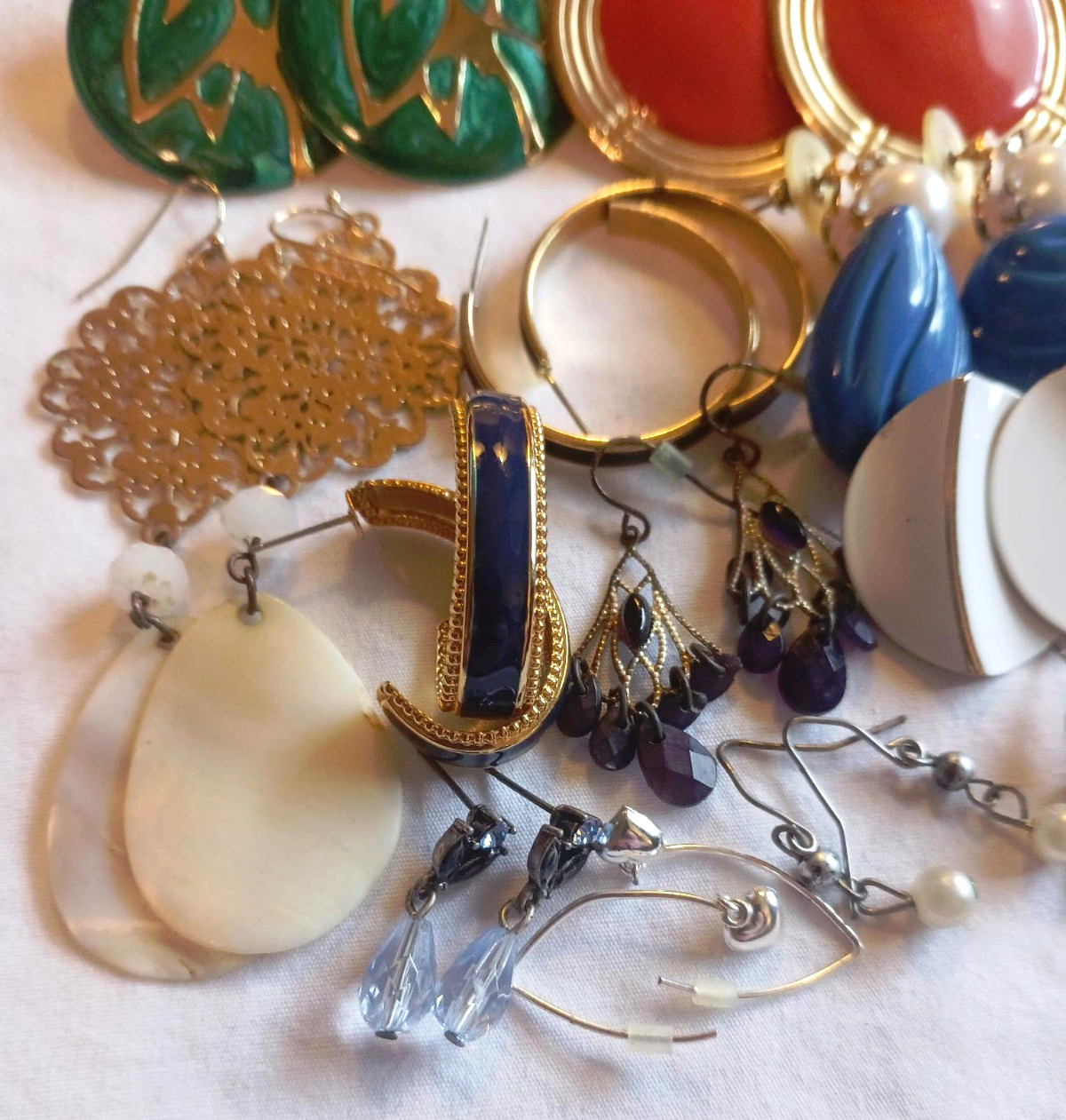 Vintage/Now Junk Drawer Earring Lot 3 – 50 Pairs Mixed Materials All Wearable