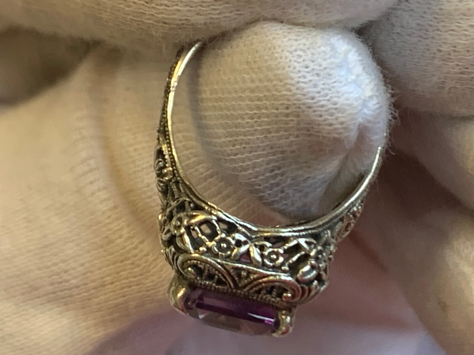 Vtg Sterling Silver Ring 4.6g Fine Jewelry Sz 5.75 Amethyst Color Baguette Stone