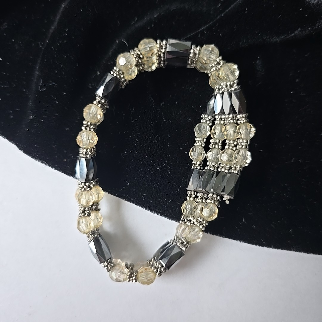 Vintage Glass hematite Stone Beads Magnetic Wrap Bracelet One Size