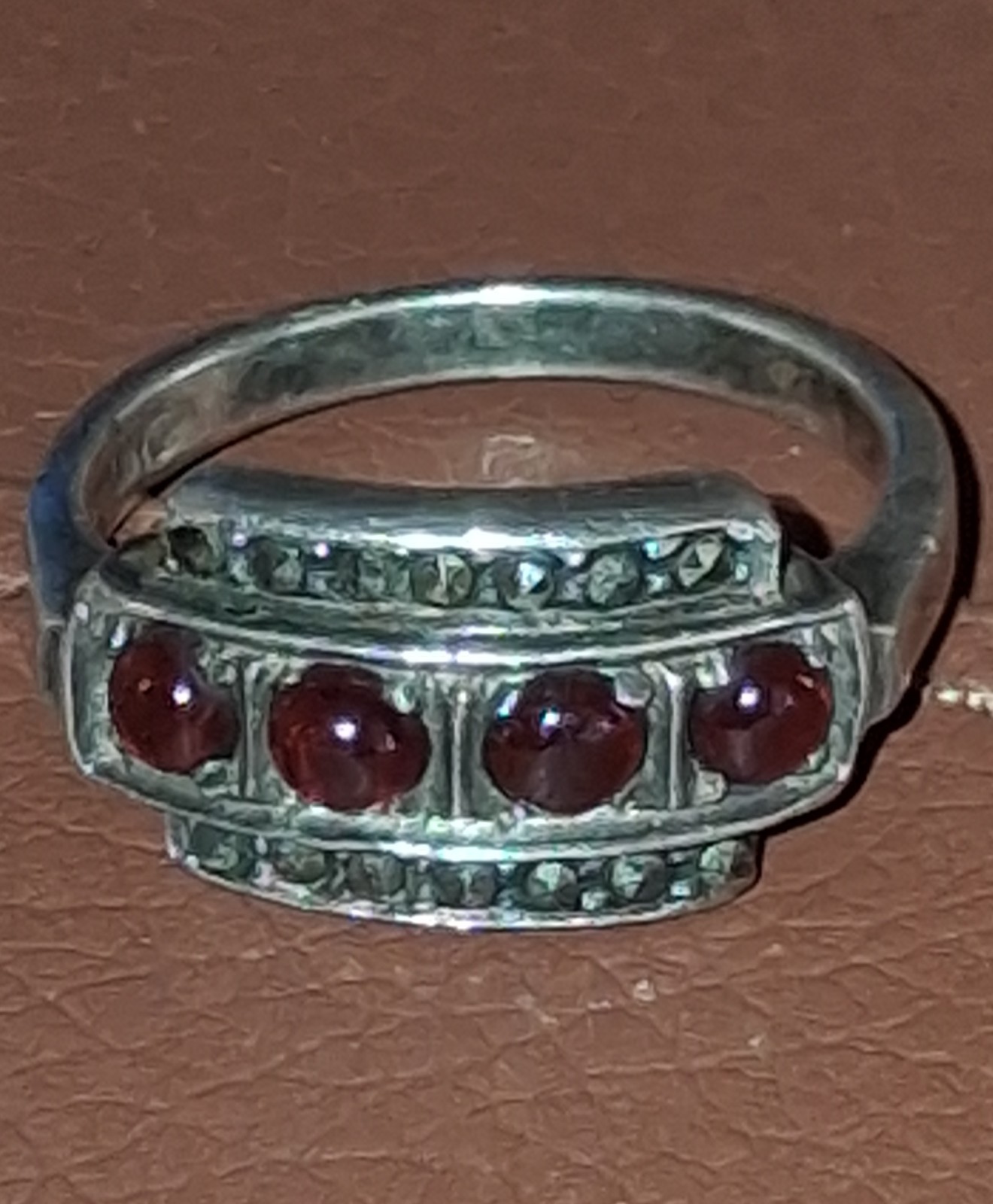 Vtg Sterling Silver 4 Stone Garnet Marcasite Band Ring Size 5 Petite 3.3g