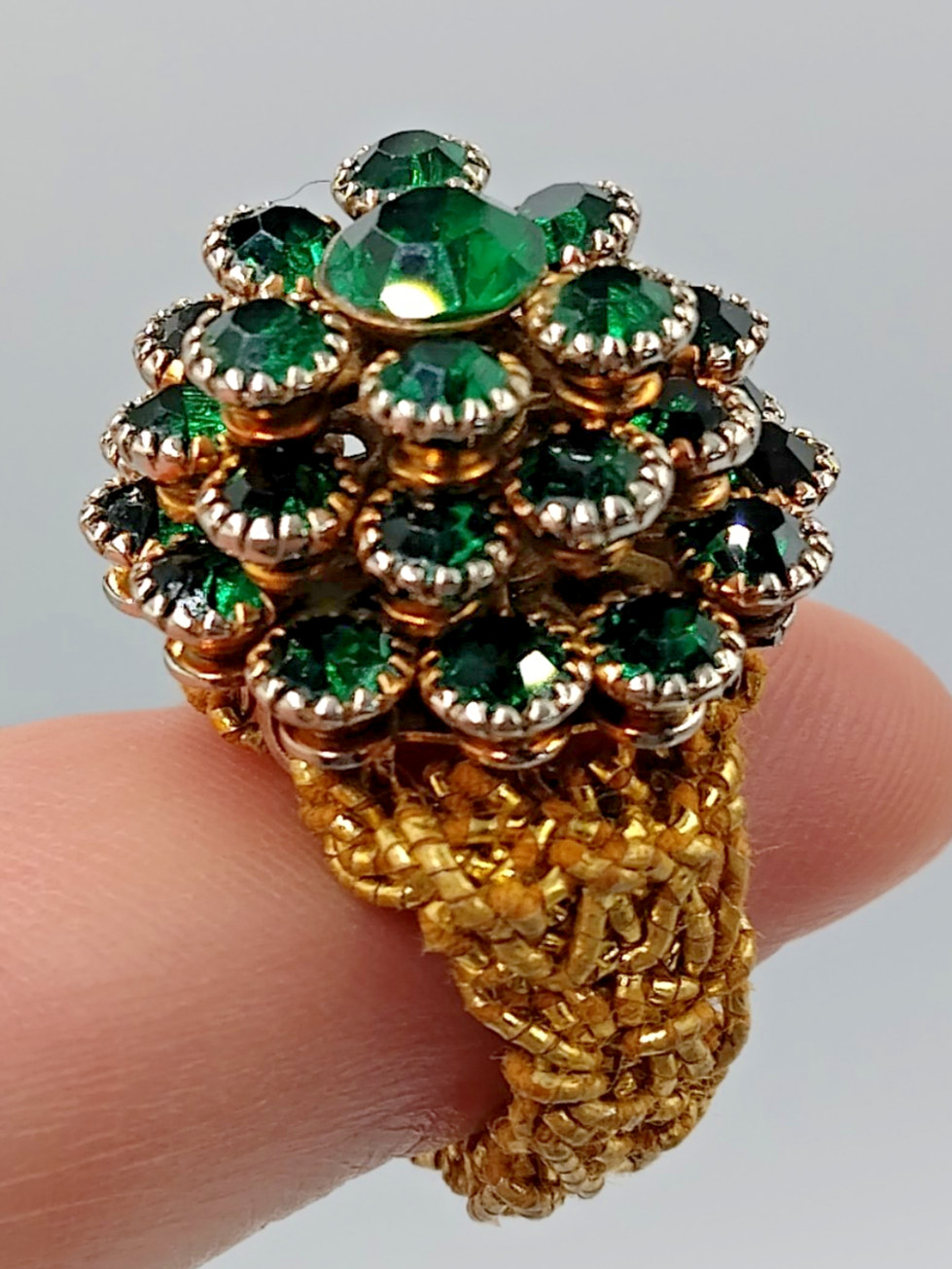 Vintage Dome Ring Green Rhinestone with Woven Stretch Golden Band