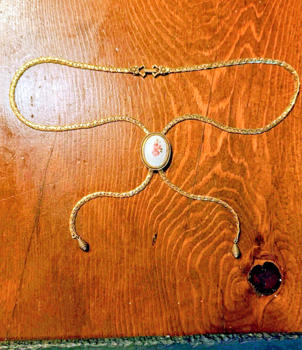 Vintage Goldette NY Guilloche Pink Roses Slide Lariat Necklace gold tone chain