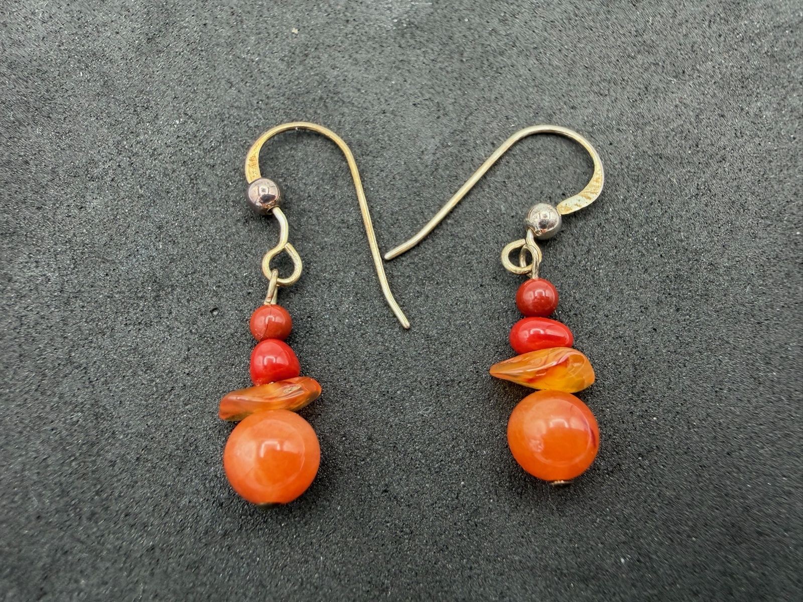 1.54g Vintage Sterling Silver 925 Dangle Earrings Red Orange Beaded Drop M