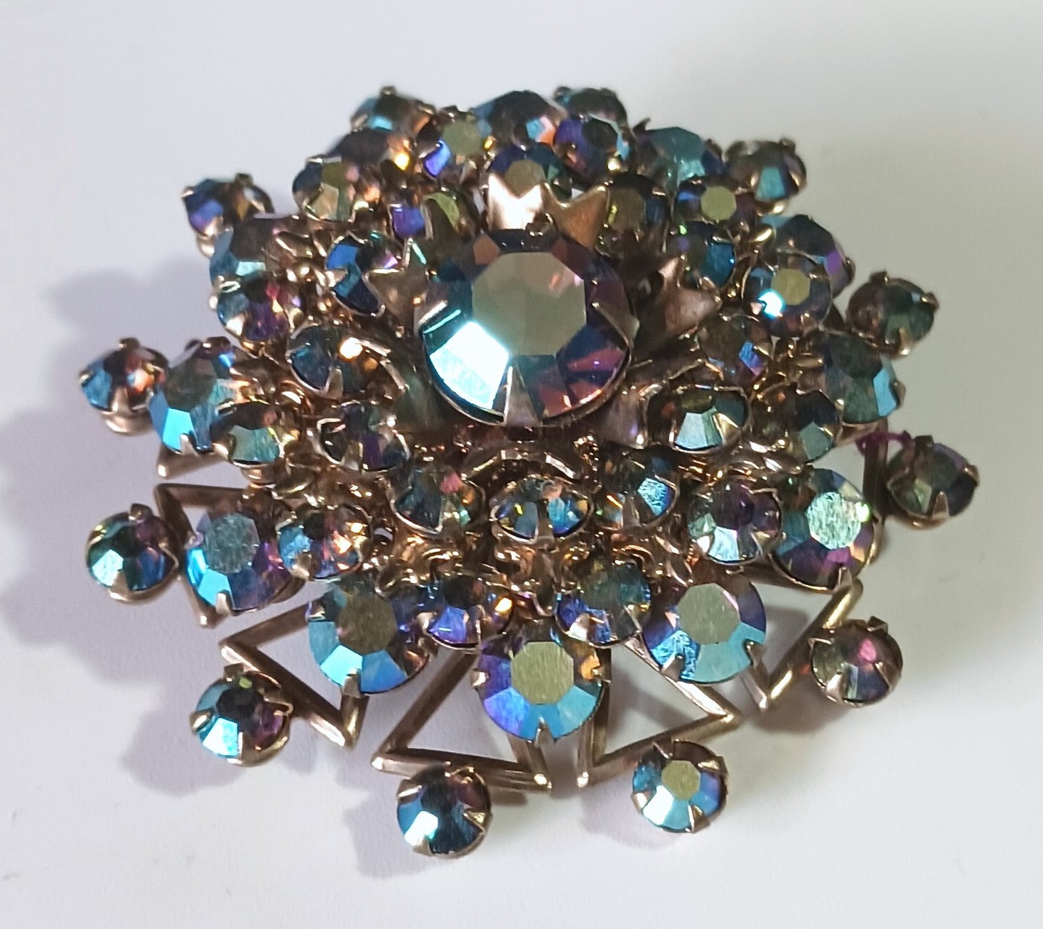 Vintage Layered Gold-tone Brooch w Purple-Blue Aurora Borealis Rhinestones
