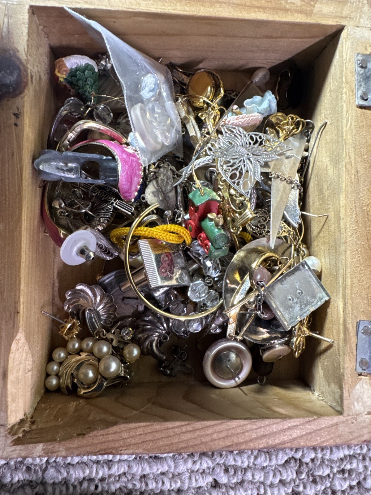 ESTATE FIND – COSMETIC JEWERLY WITH TWO JEWERLY BOXES – OVER 1 LB