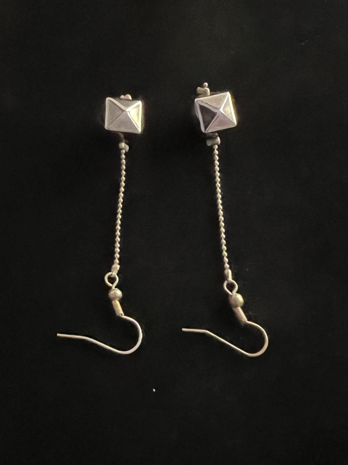 Vintage Dark Grey Faceted Cube Silver Chain Long Dangle Drop French Wire Earring