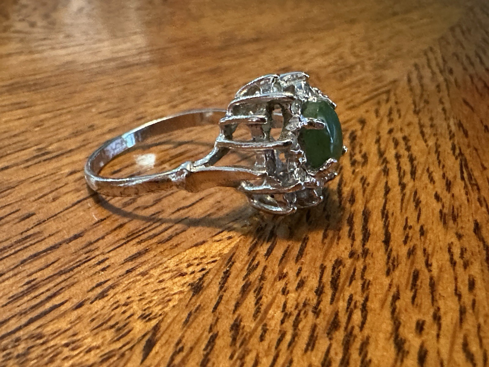 Vintage Signed Uncas Silver Tone Prong Set Faux Jade & Rhinestones Ring Size 10