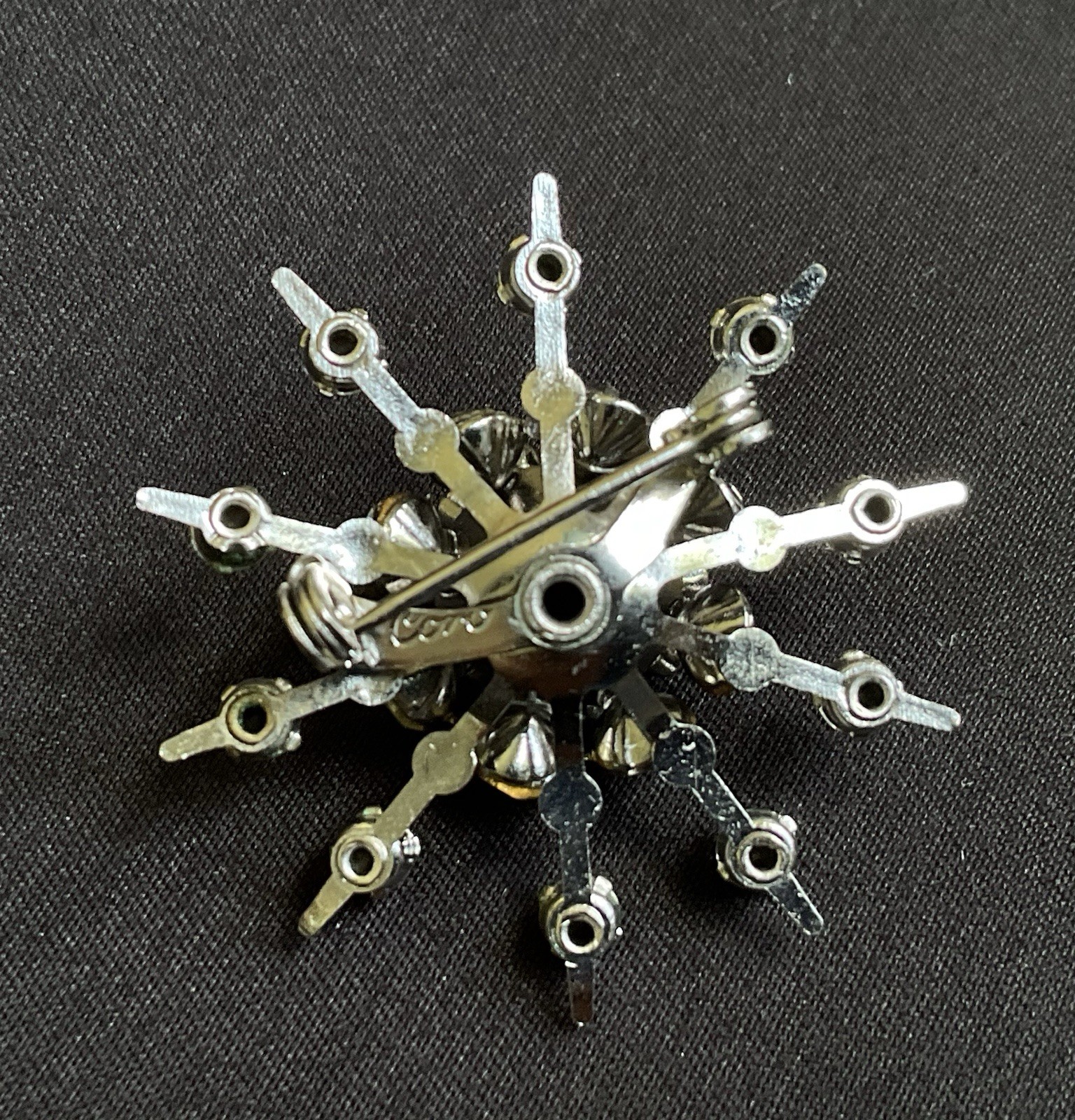 Vintage Coro Brooch Atomic Starburst Clear Rhinestone Silver Tone 1.5″ MCM Pin