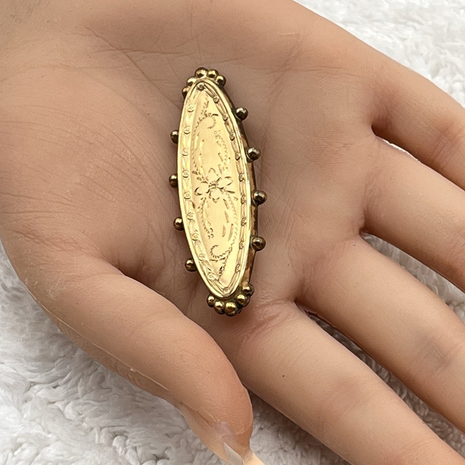 Vintage Gold Filled Brooch Engraved Victorian Revival Signed A & Z 1/20 14k GF
