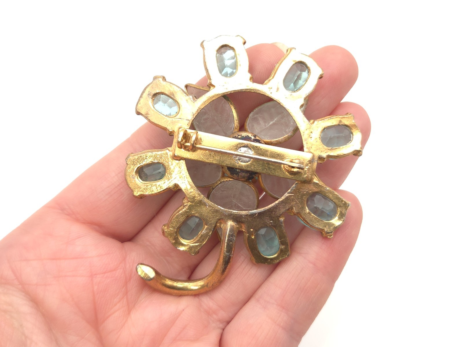 Vintage Art Deco Gold Gilt Aquamarine Blue Glass Paste Stone Flower Brooch Pin