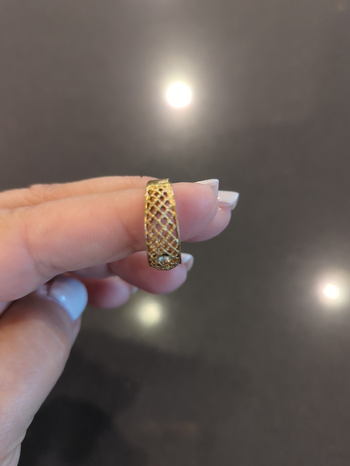 Avon Lattice Lace Rhinestone RING size 7.5 Nickel Free Gold Plated 70s VTG N30