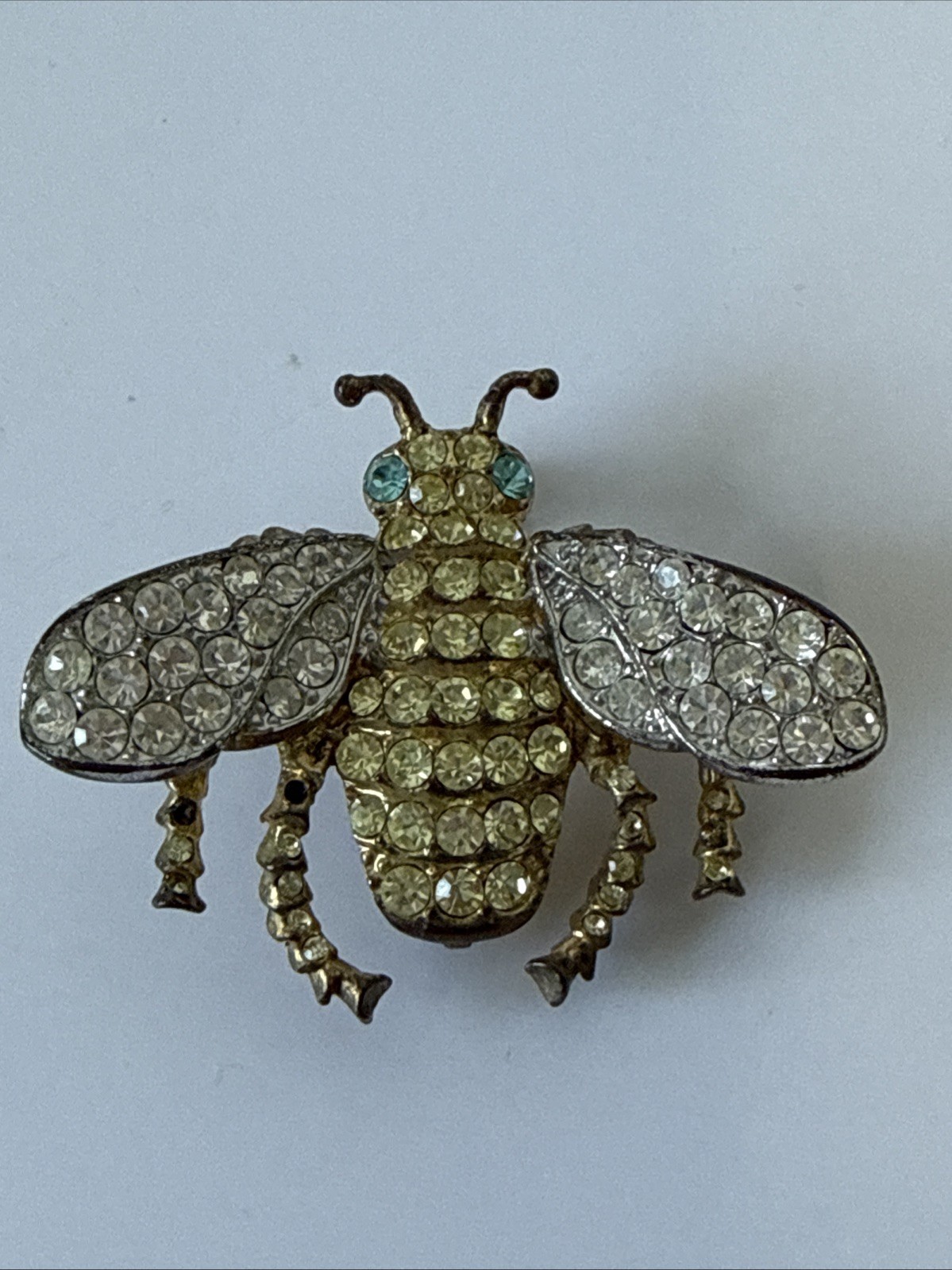 VTG Signed KJL Kenneth Jay Lane Rhinestone Bumble Bee brooch SEE PICTURES