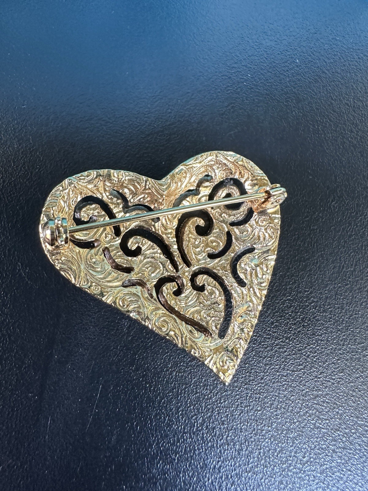 Vintage 1928 Clear Rhinestone Heart Brooch