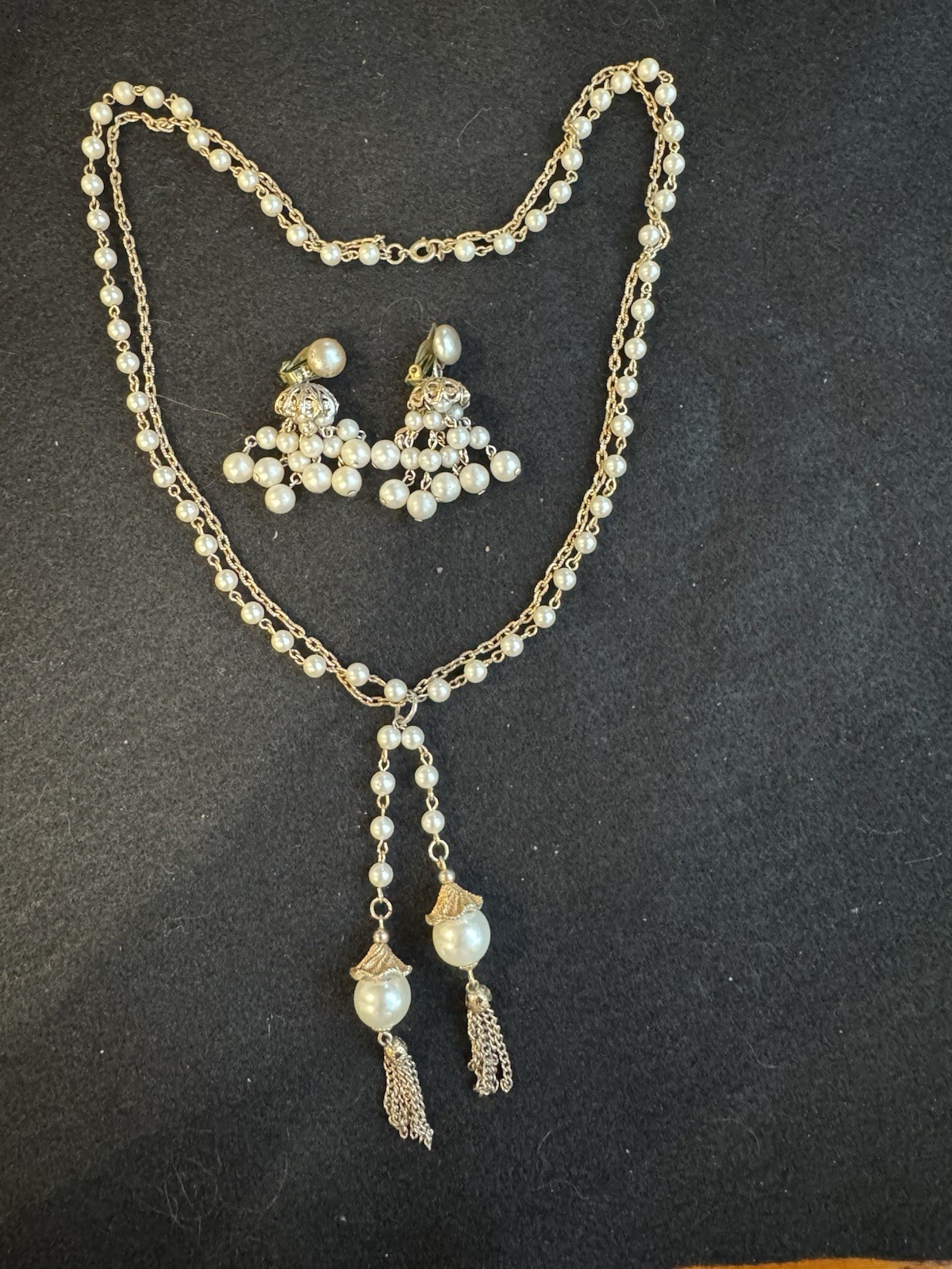 Vintage Gold Tone Faux Pearl Tassel Necklace Cluster Clip Earrings Set