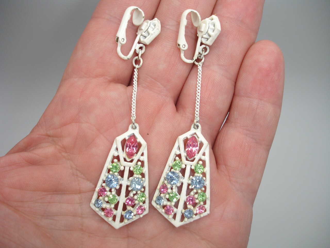 vtg. JEFF LIEB clip on dangle jeweled weave pattern earring set pink multicolor