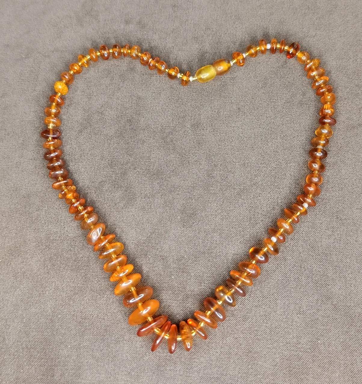 Vintage Natural Amber Necklace 17″ Ukrainian Handmade Jewelry USSR 13g