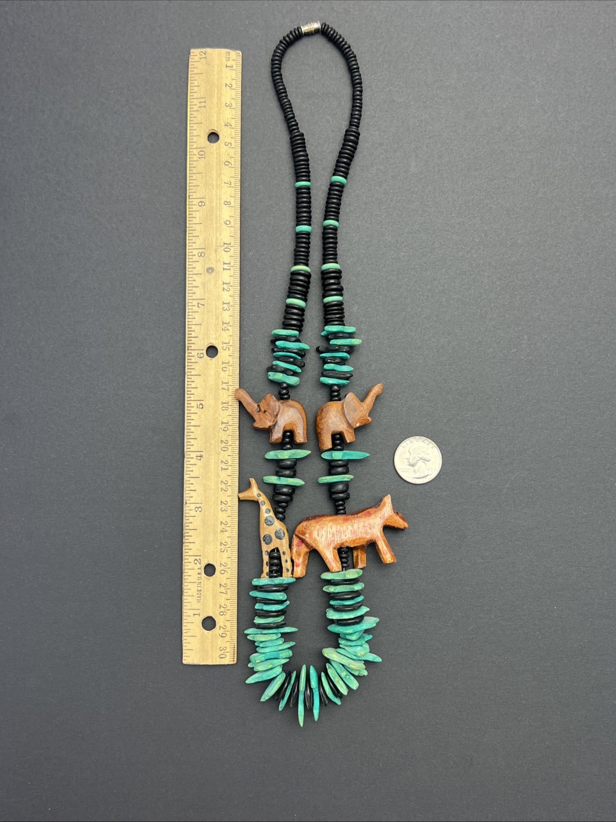 Carved African Elephant Giraffe Graduated Necklace Ceramic Turquoise Wooden VTG