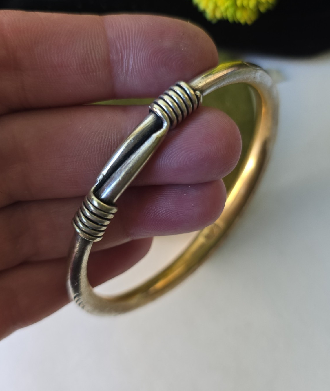 Vintage Boho Solid Brass Etched Bangle Bracelet sz M L 2 3/4″ Diameter